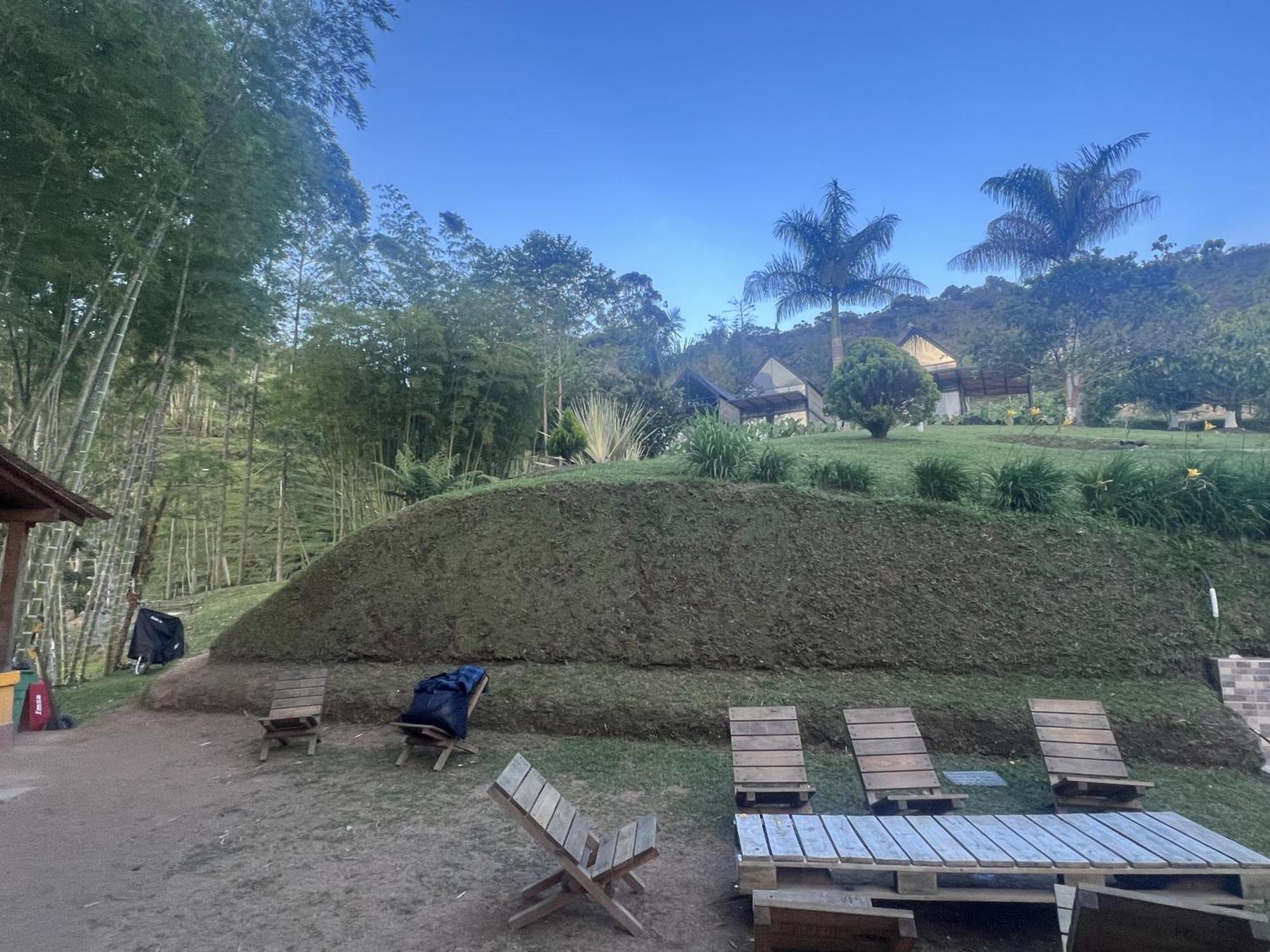 بيت شباب Volare Guatape Isla المظهر الخارجي الصورة